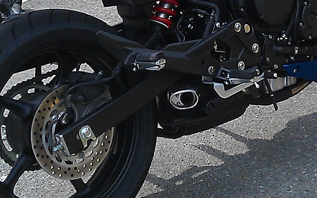 yamaha%20xj6%20diversion%20long%20swinga