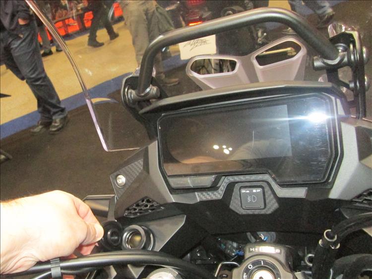 The new display, nav mount bar, 12v socket all look useful on the 500