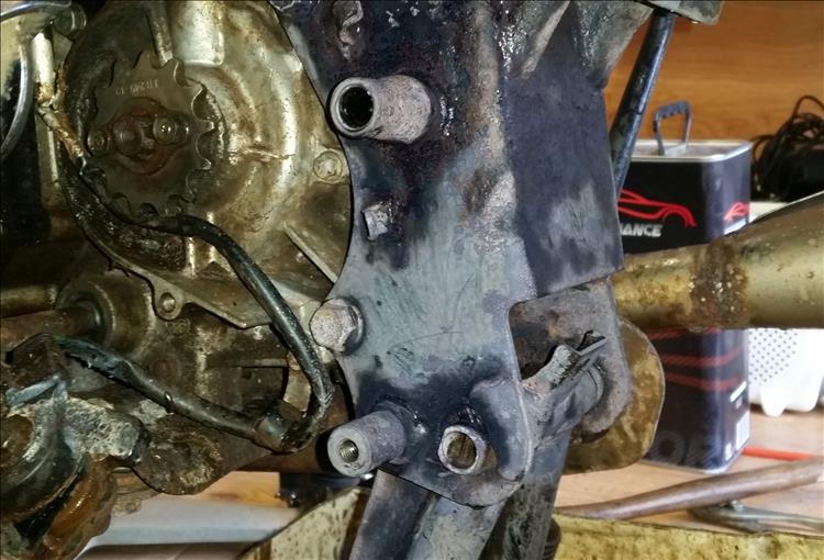 The lower section of the frame is treated in the rust remedy ready for paint