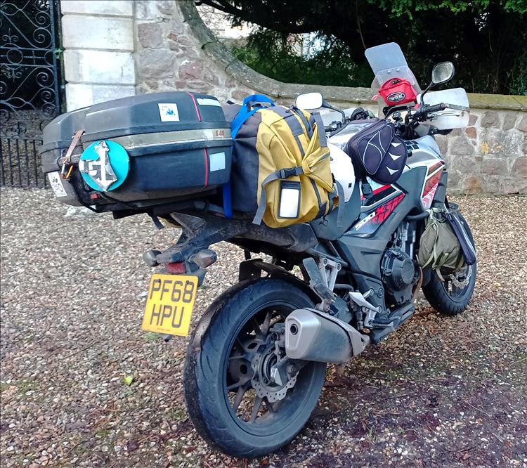 The silver 18 CB500X with luggage