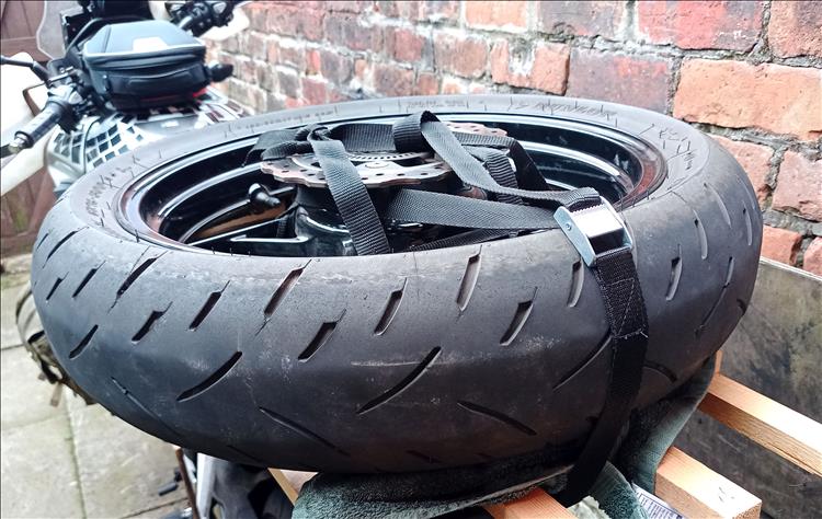 The wheel on the wooden mounting