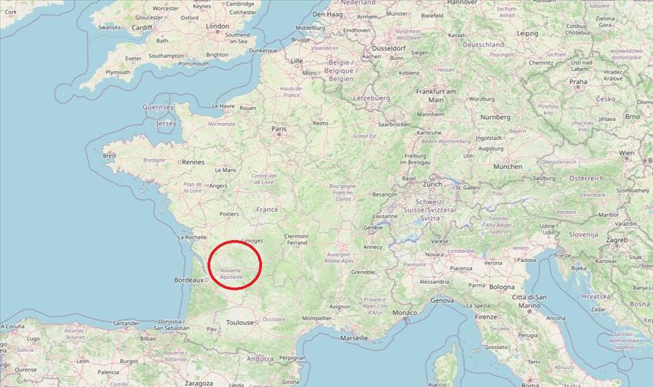 Simple map with Dordogne region circled