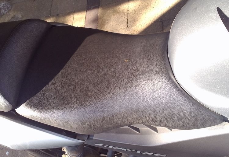 the seat on ren's cbf 125. It looks fine if a little faded and worn