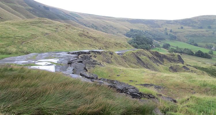 The old narrow lane has slipped away and broke up near the blue john caverns