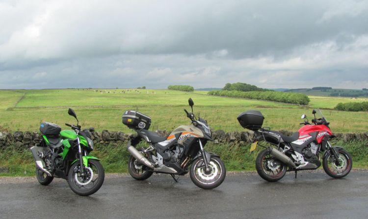 Sharon's 250 out with 2 500s in the wild countryside