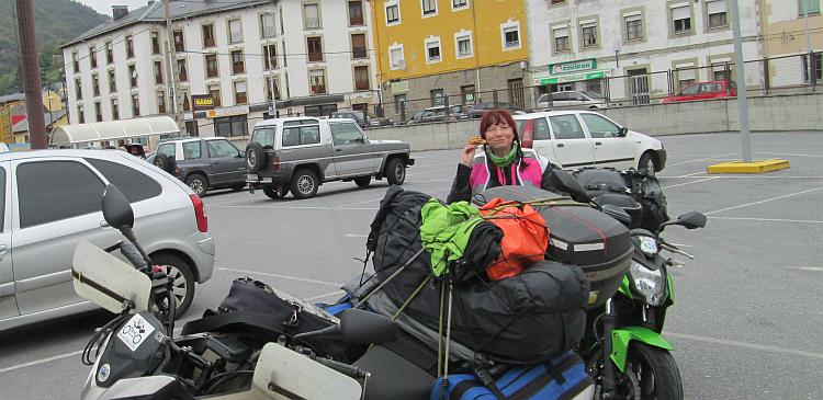 Sharon smiles as she eats her pasty in Villablino