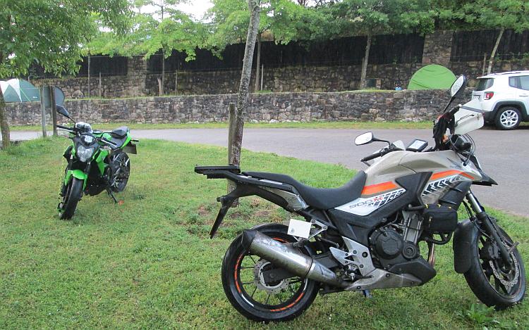 The CB500X and Z250SL at Camping La Viorna in Potes