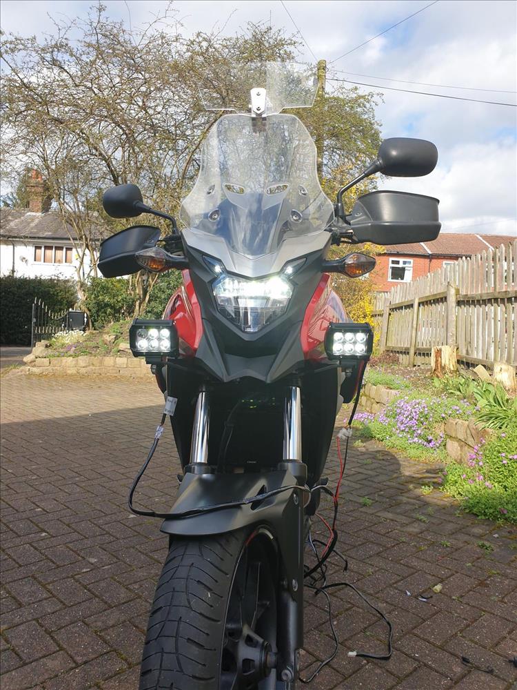Pocketpete's 500 with the lights mounted, but the wires are still draped all over