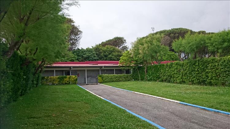 The basic but perfectly functional surroundings of the campsite at Cabo De Mayor