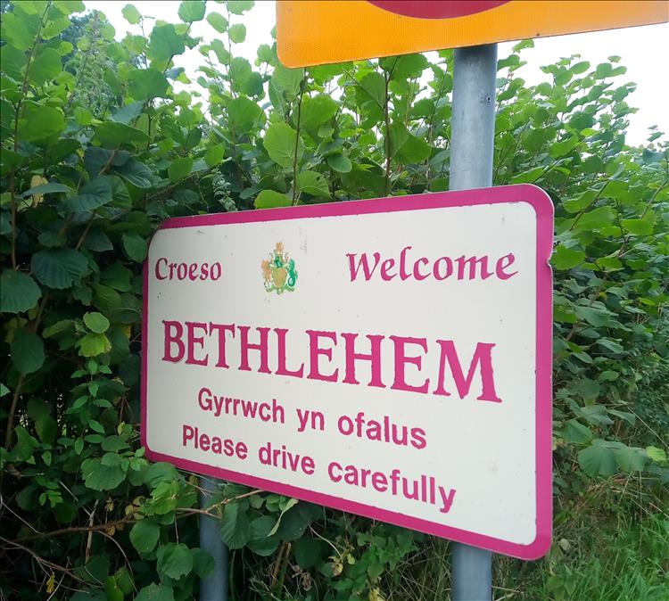 The sign welcoming visitors to Bethlehem in Wales