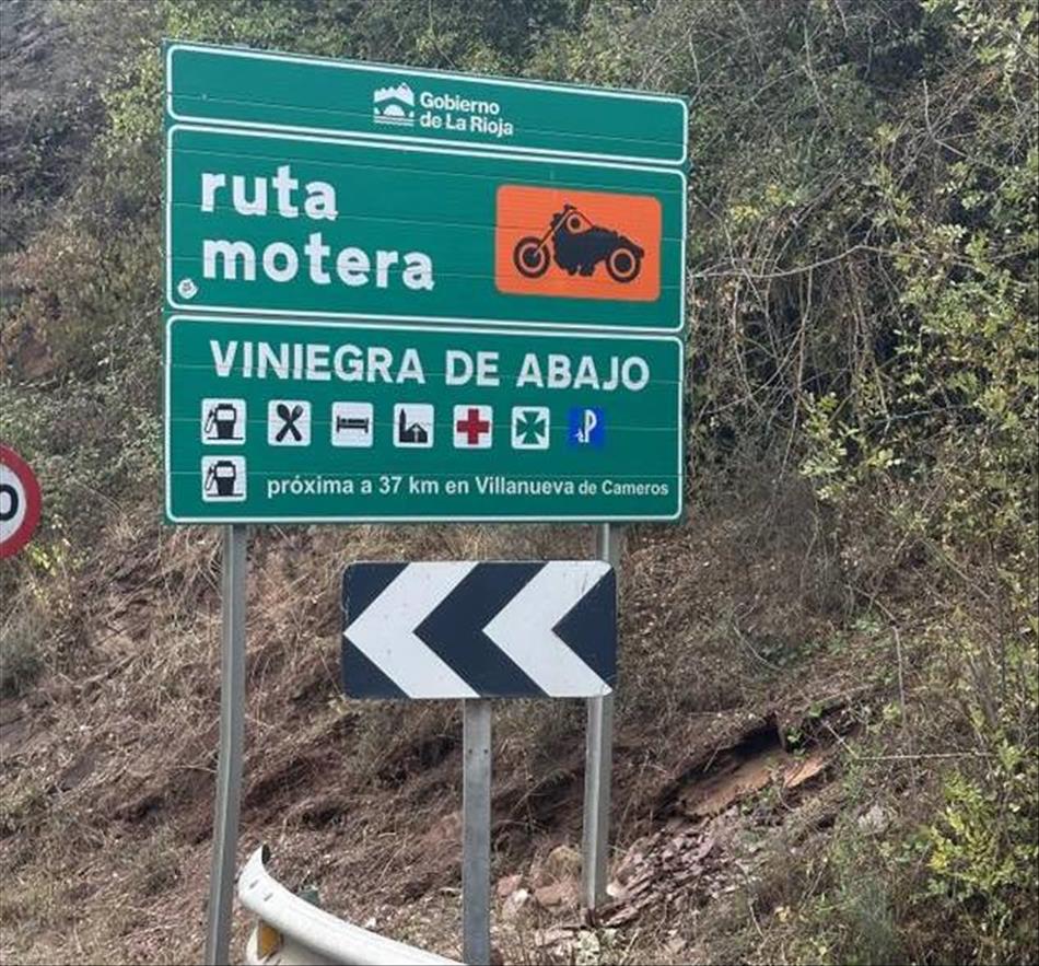 The sign read ruta motera saying this route is good for motorcycles